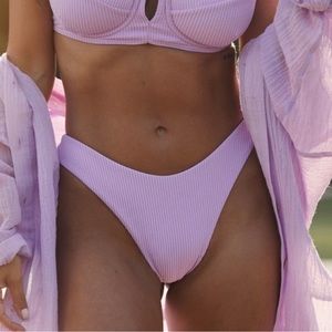 MONDAY SWIMWEAR BIKINI - Palma Top and Byron Bottom